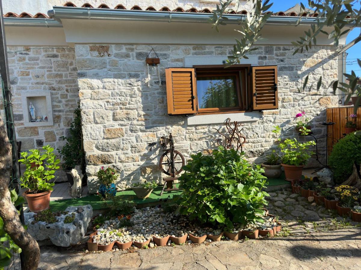 Casa Borgo Ξενοδοχείο Bale Εξωτερικό φωτογραφία